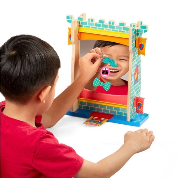 NIB Melissa & Doug Fun at the Fair! Funhouse Mirror - Picture 6 of 9